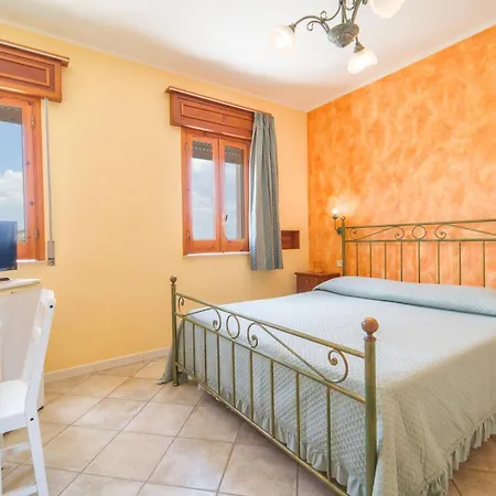 Casa de hóspedes Fiori 3*