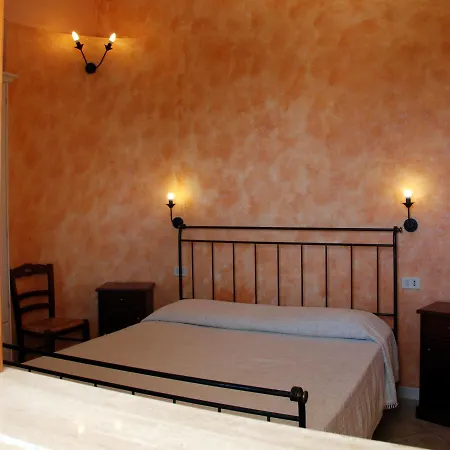 Casa de hóspedes Fiori 3*
